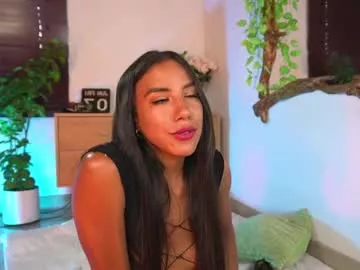 Cling to live show with abiee__ from Chaturbate 
