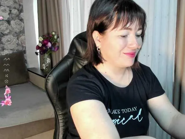 Offline Amanda-Di on BongaCams