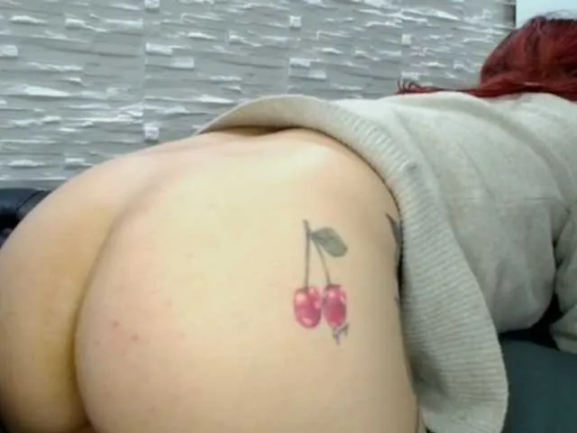 AmelieandRoss on BongaCams