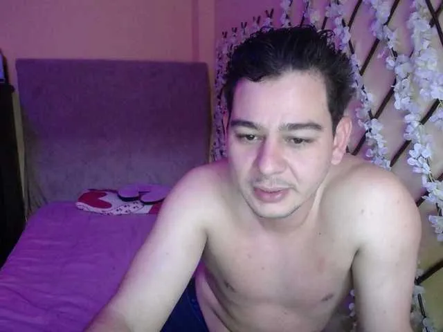 ANDREAHOTCOUPLE69 on BongaCams