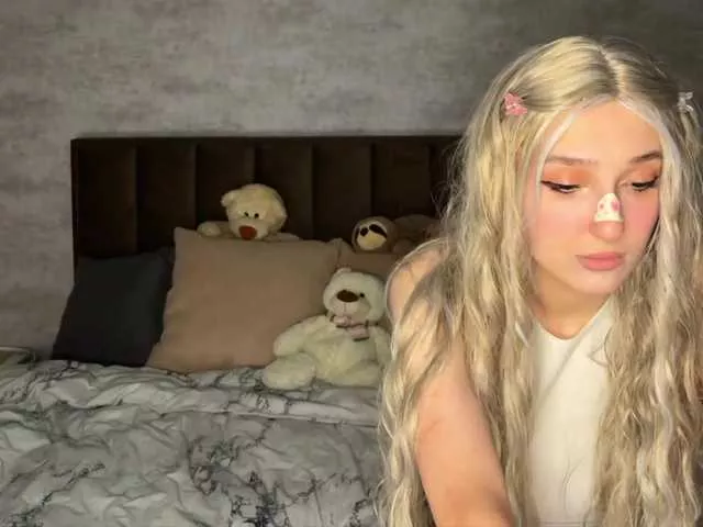 Freechat ButttFly on BongaCams