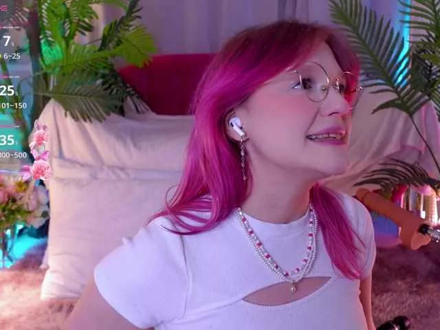 Offline CrazyWine on BongaCams