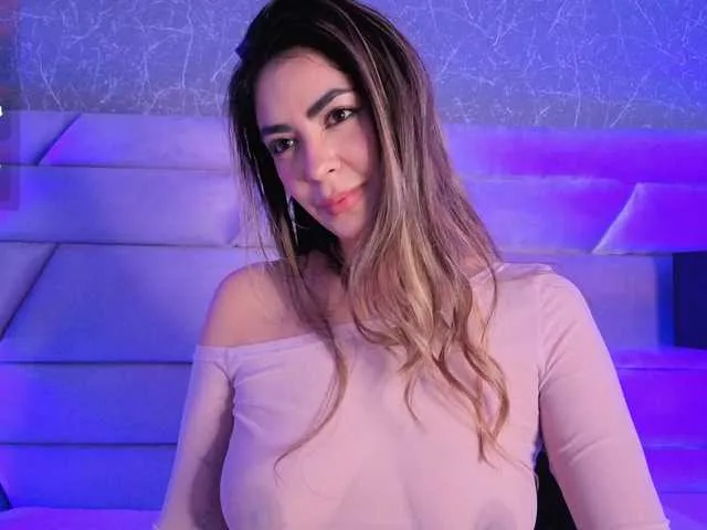 CristalHeart on BongaCams