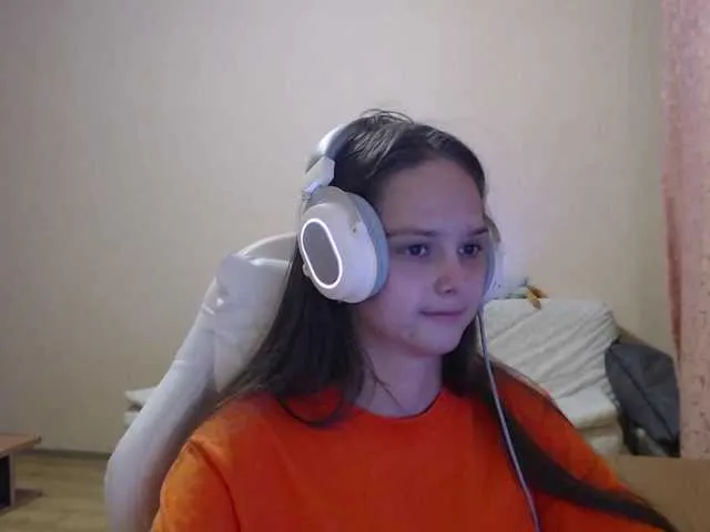 Offline DennyDular on BongaCams