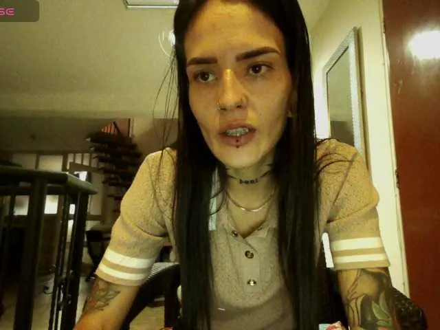 emmaherby1 on BongaCams 
