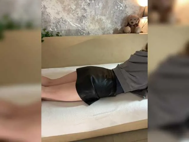 Incredible123 on BongaCams