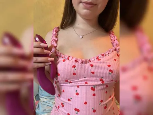 Offline kikikiraa on BongaCams