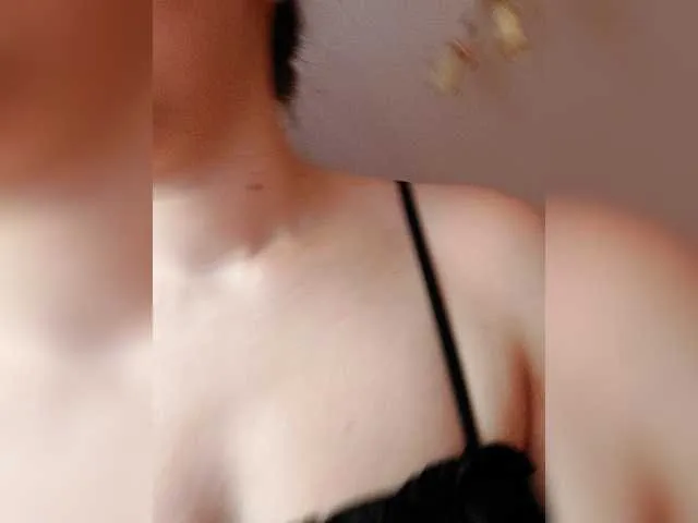 Offline LisaLovHoney on BongaCams