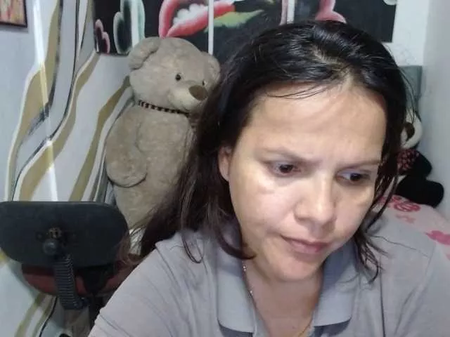 Offline Manazahot99 on BongaCams