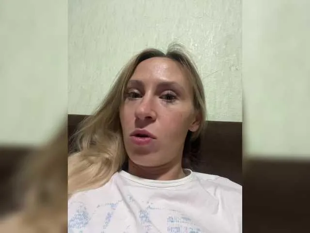 Saveta on BongaCams