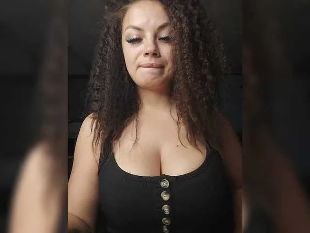 Offline Sweet-Candy88 on BongaCams