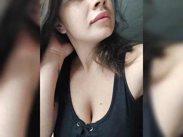 Offline Sweet-Candy88 on BongaCams