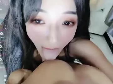 _iuiu_ on Chaturbate 