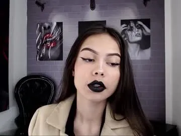 aleesha_cameron02 —  GOAL: saliva in ass  // i'm the anal queen  [199]  #goth #latex #mistress #bigpussylips #BDSM