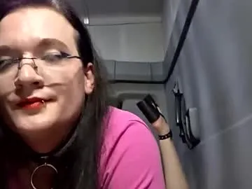 alexasissygurl — 500 follow tonight? Be kind  #trans