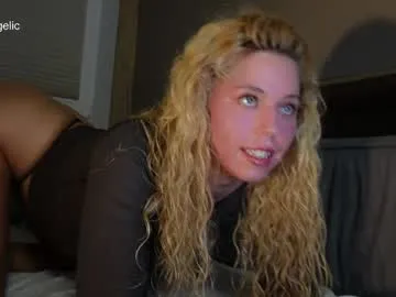allissonhotbb on Chaturbate 