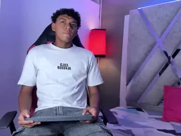 andy_jones7 — Hello, welcome too my room. SHOW CUM!! #twink #latino #findom #new #young #c2c [56 tokens remaining]