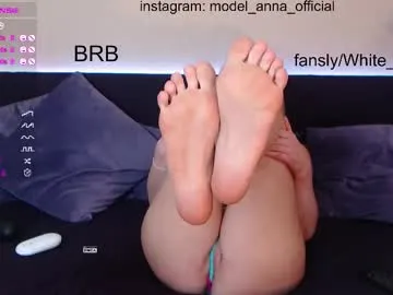 anna_bonbon on Chaturbate 