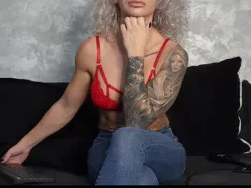 ashadevon_fit — #muscle  #fit  #milf #smoke #feet #   my fav patters 100,160,260,360,600