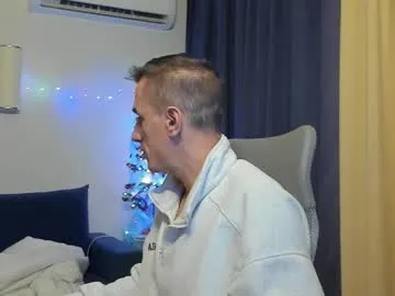 axl_fx on Chaturbate