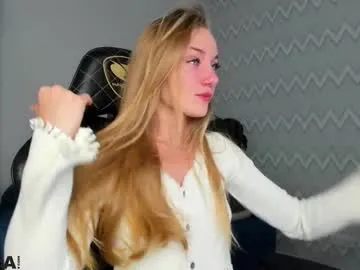 barbie_lis — fuck pussy vibration toy [195 tokens left] #deepthroat #cum #blonde #anal #skinny