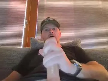 bigapolllo — Hello,my name is DAVID:-)..... I haven't cummed in 5 days, so kneel down, open your mouth, I'll cum on your face.... #cumgoal #hugecock #hugedick #bigcumshot #bigdick ..and more for big tipers,thx :-*