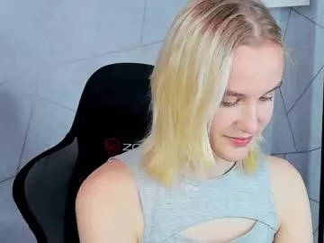 carolin_miller — GOAL: breast massage [69 tokens remaining] Welcome to my room! #cum #blonde #18 #young #new