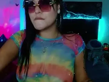 charlotte_hot13 — #smoke #latina #hairypussy #party #sexy tip goal masturbation show with oil for 15 minutes [555 tokens remaining]