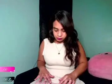 chloe_maia1 on Chaturbate