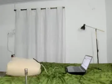 claimom on Chaturbate