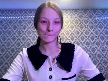 cleotilderinde on Chaturbate