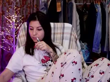 crissy_love on Chaturbate