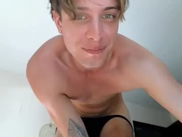 cryptongood on Chaturbate