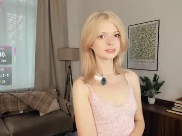 cutebrutality — hello air kiss to you ^.^ heh! I'm Alice...lush is on;) #new #shy #18 #blonde #teen [4 tokens remaining]