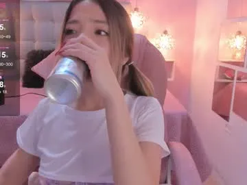 dulce_powl — GOAL: Hand bra [778 tokens remaining] Welcome to my room! #18 #feet #flexible #glasses #ahegao