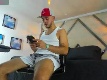 dusan_grey — GOAL: All Naked+ Show Hot 100 [1000 tokens remaining] Welcome to my room! USE MY TIP MENU AND LET'S ENJOY TOGETHER #new #bdsm #muscle #bigcock #latino