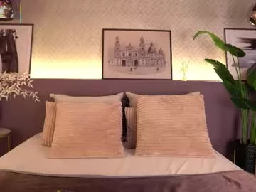 ellediane on Chaturbate 
