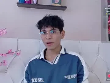 ethan_westt on Chaturbate