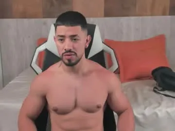 ezzio_scolaro on Chaturbate 