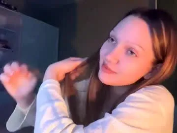 ferneprivatsky — Sexy lick and bite my lips #shy #teen #cute #new #18 [20 tokens remaining]