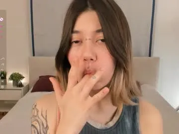 forestproject — suck finger / Call me Britt and my favorite patterns are 60/70/80/222 #18, #smalltits, #cameltoe, #new, #skinny [22 tokens remaining]