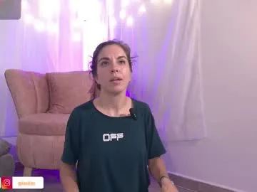 giiadior1 on Chaturbate 