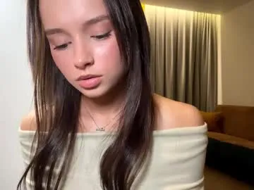 hoaarisa on Chaturbate 