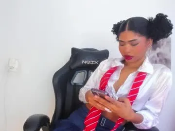 isabella_sex18 on Chaturbate