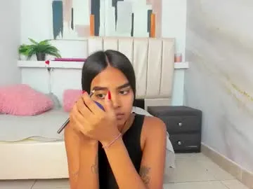 julieta_aguilar on Chaturbate