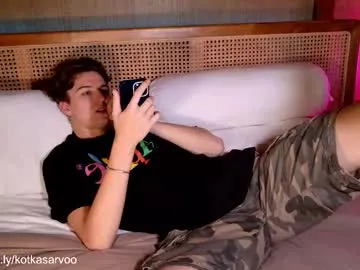kotkasarvoo on Chaturbate 