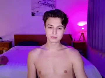 kotkasarvoo on Chaturbate 