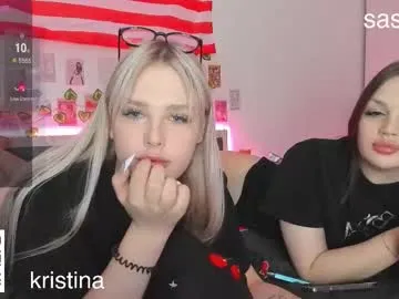 krisi_myrr — GOAL: show feet  my ass wants a huge cock help me:3 #smallcock #18 #bigass #cumshow #teen