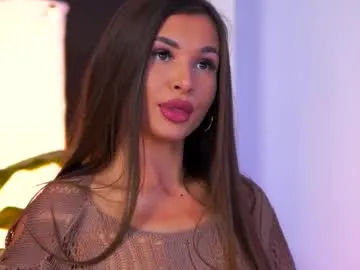 kyssaraplay on Chaturbate 