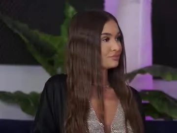 kyssaraplay on Chaturbate 